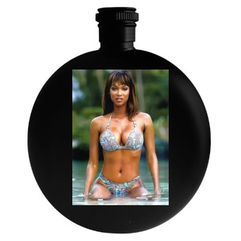 Tyra Banks Round Flask