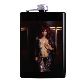 Tyra Banks Hip Flask