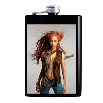 Tyra Banks Hip Flask