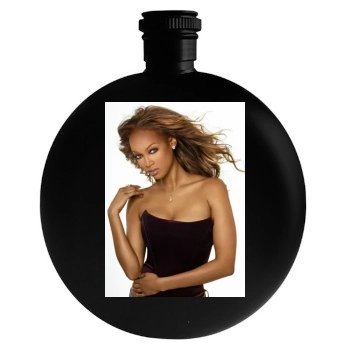 Tyra Banks Round Flask