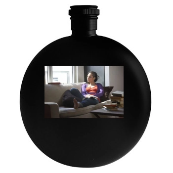 Alicia Keys Round Flask