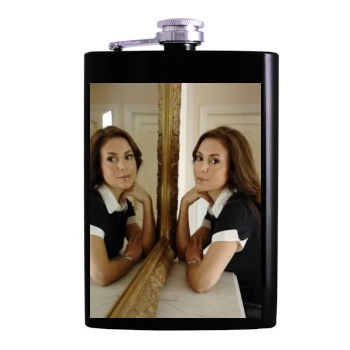 Alyssa Milano Hip Flask