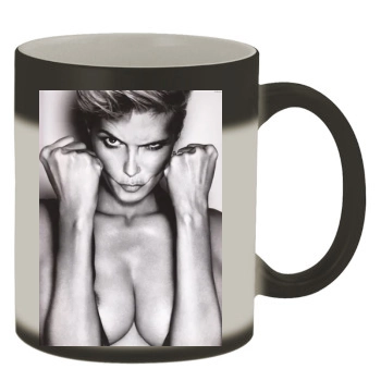 Heidi Klum Color Changing Mug