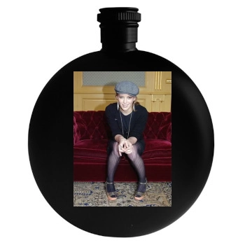 Hilary Duff Round Flask