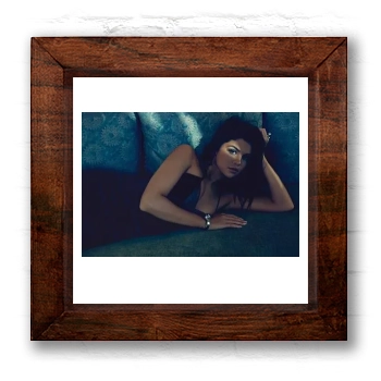 Selena Gomez 6x6