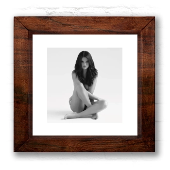 Selena Gomez 6x6