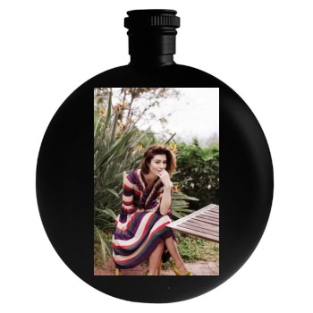 Mary Elizabeth Winstead Round Flask