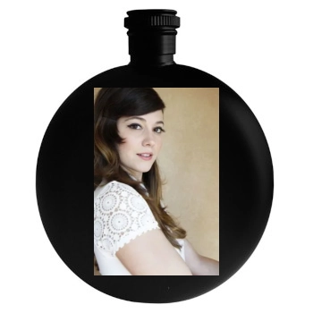 Mary Elizabeth Winstead Round Flask