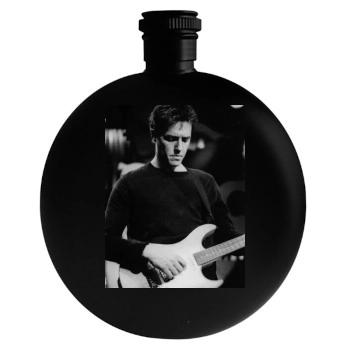 Hugh Grant Round Flask