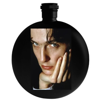 Hugh Grant Round Flask