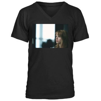 Scarlett Johansson Men's V-Neck T-Shirt