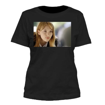 Scarlett Johansson Women's Cut T-Shirt