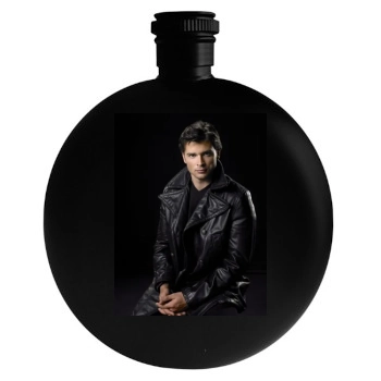 Tom Welling Round Flask