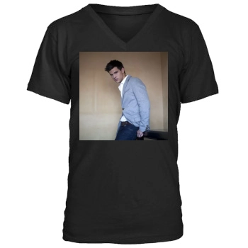 Taylor Lautner Men's V-Neck T-Shirt