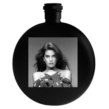 Teri Hatcher Round Flask