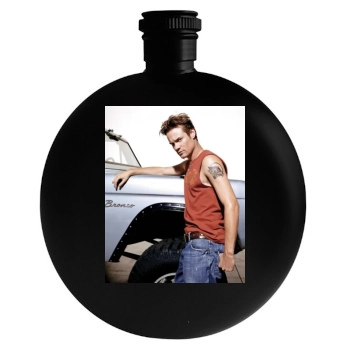 Shane West Round Flask