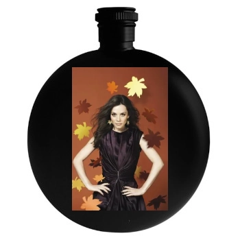 Anna Friel Round Flask