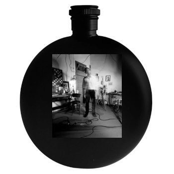 Hugh Laurie Round Flask