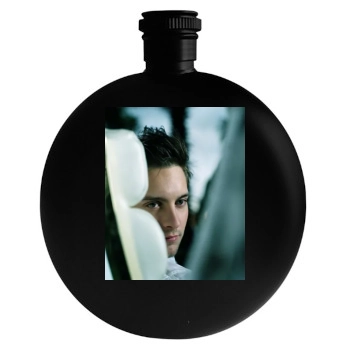 Tobey Maguire Round Flask