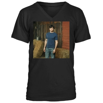 Tom Welling Men's V-Neck T-Shirt