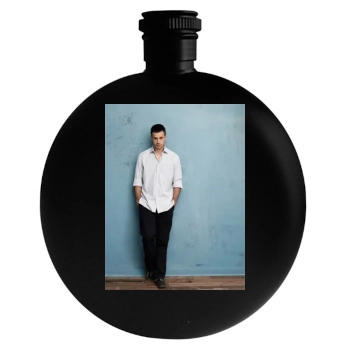 Freddie Prinze Jr Round Flask