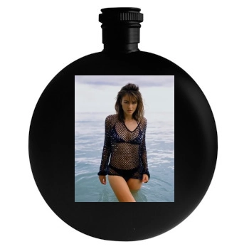 Elizabeth Hurley Round Flask