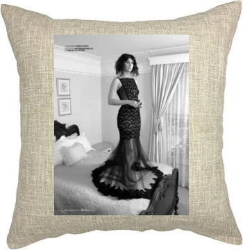 Mary Elizabeth Winstead Pillow