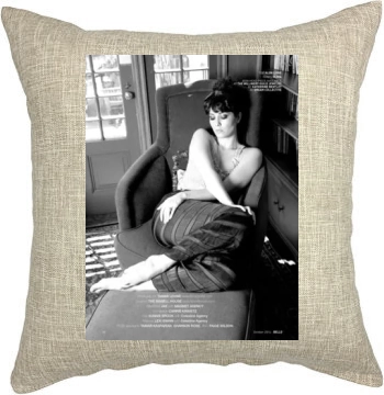 Mary Elizabeth Winstead Pillow