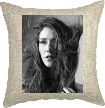 Mary Elizabeth Winstead Pillow