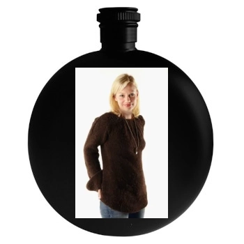 Samantha Mathis Round Flask