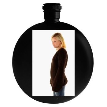 Samantha Mathis Round Flask