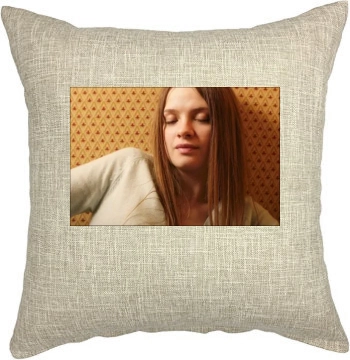 Sara Forestier Pillow