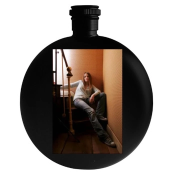 Sara Forestier Round Flask