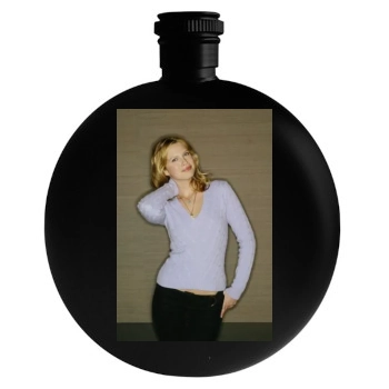 Sara Forestier Round Flask