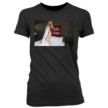 Sara Jean Underwood Women's Junior Cut Crewneck T-Shirt