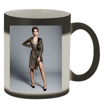 Sarah Hyland Color Changing Mug