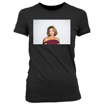 Sarah Hyland Women's Junior Cut Crewneck T-Shirt