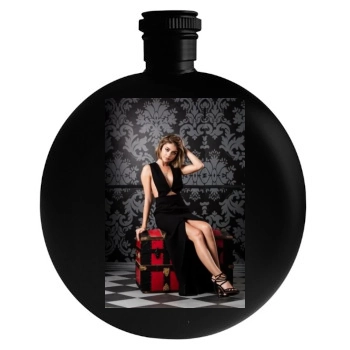 Sarah Hyland Round Flask