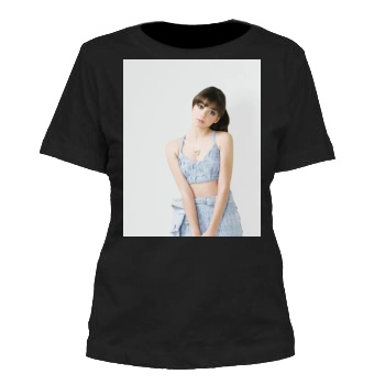 Sarah Hyland Women's Cut T-Shirt