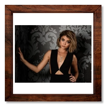 Sarah Hyland 12x12