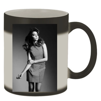 Sarah Hyland Color Changing Mug