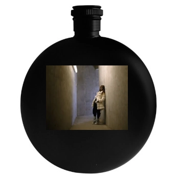 Serena Williams Round Flask