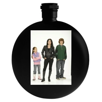 Shannen Doherty Round Flask