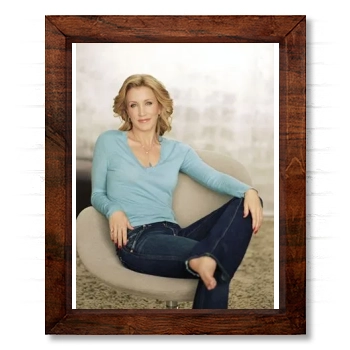 Felicity Huffman 14x17