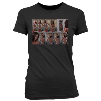 Shannon Elizabeth Women's Junior Cut Crewneck T-Shirt