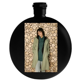 Shannyn Sossamon Round Flask