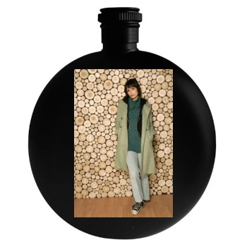 Shannyn Sossamon Round Flask