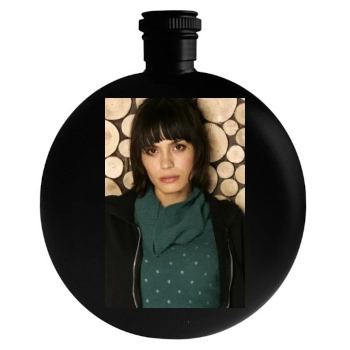 Shannyn Sossamon Round Flask