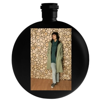 Shannyn Sossamon Round Flask