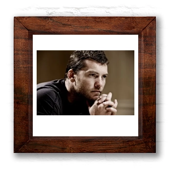 Sam Worthington 6x6